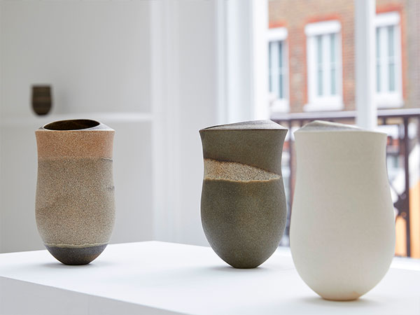 JENNIFER LEE : Works from a Private Collection