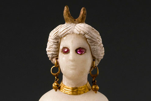 Statuette of a goddess, 1st century B.C.–1st century A.D. Babylon. Alabaster, stucco, gold, and rubies